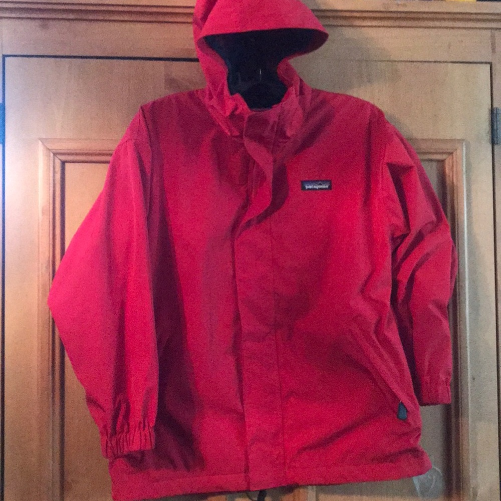 Patagonia kids M heavier windbreaker type jacket